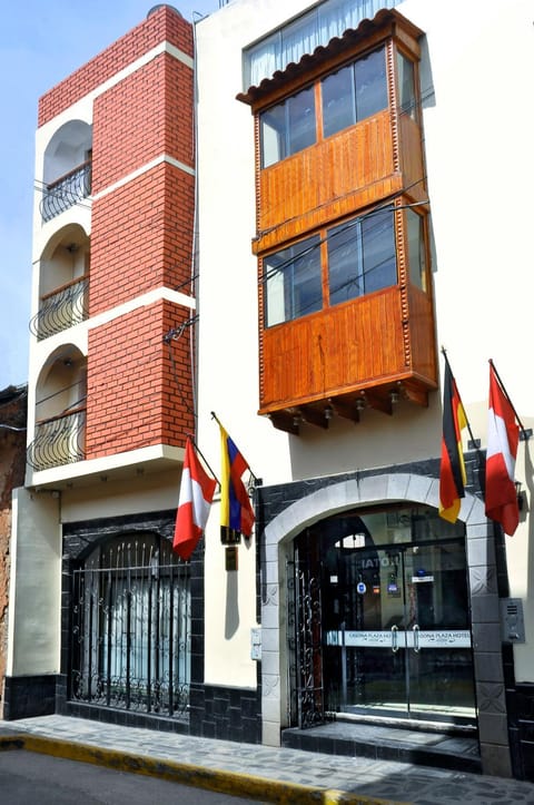 Property building, Facade/entrance