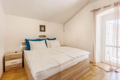 HOUSE MIRKO- center of Split Apartment in Split