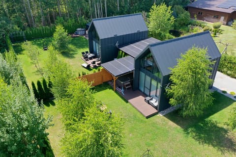 Property building, Bird's eye view, Garden, Garden view