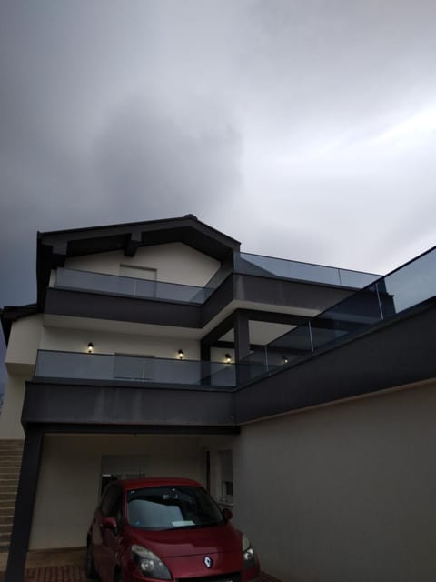 Apartmani Đerek Apartment in Split-Dalmatia County