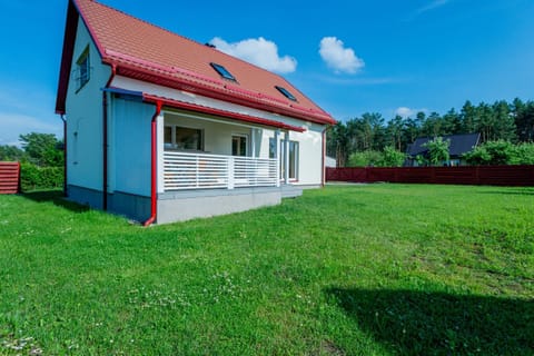Jaukus svečių namelis House in Lithuania
