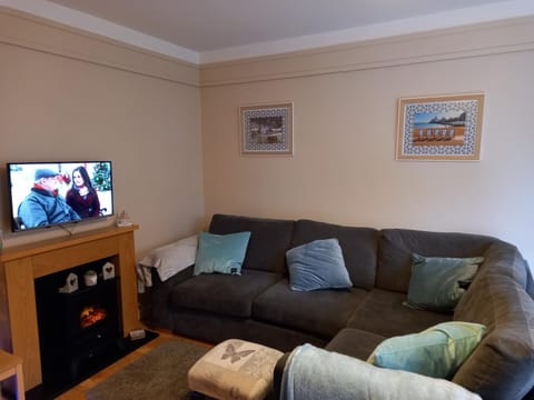 24 New Esplanade Court Apartment in Paignton