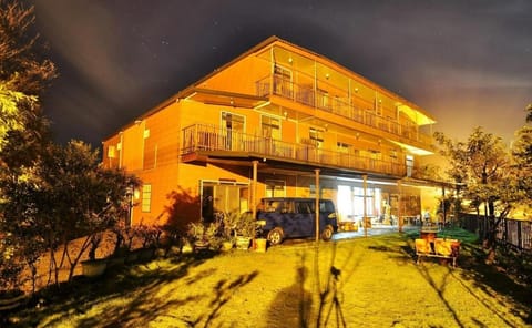 Property building, Night