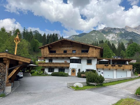 W5 Haus Ganghofer Apartment in Tyrol