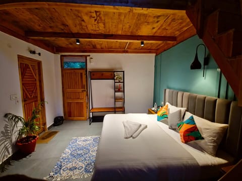 Bed, Bedroom, wardrobe