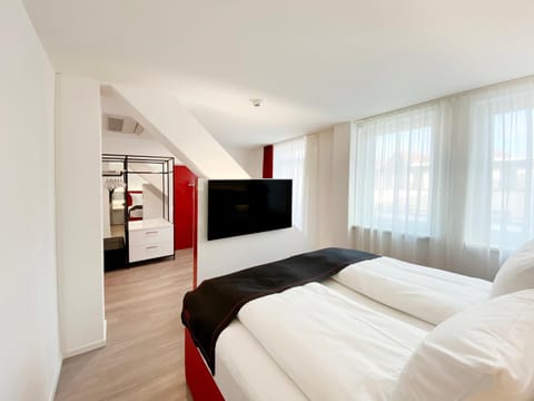 Bed, Photo of the whole room
