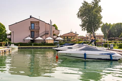 Yachting Hotel Mistral Hotel in Sirmione
