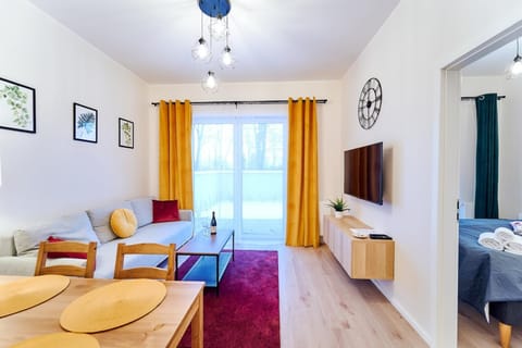 TV and multimedia, Living room, Photo of the whole room, Seating area
