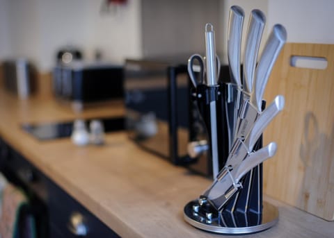 Kitchen or kitchenette, kitchen, kitchen