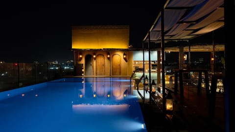 Balcony/Terrace, Swimming pool