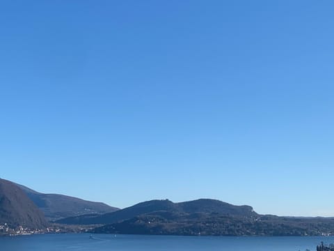 Sole Apartment in Verbania