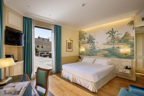 Bed, TV and multimedia, Living room, Photo of the whole room, Seating area
