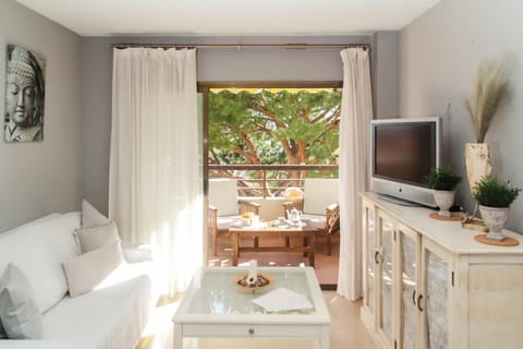 BelMonStays BahíaBlanca, Marbella Apartment in Marbella