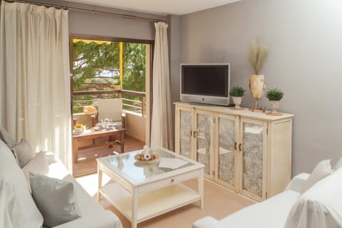 BelMonStays BahíaBlanca, Marbella Apartment in Marbella