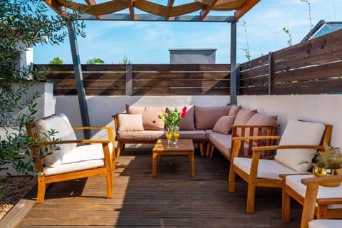 Garden, Balcony/Terrace
