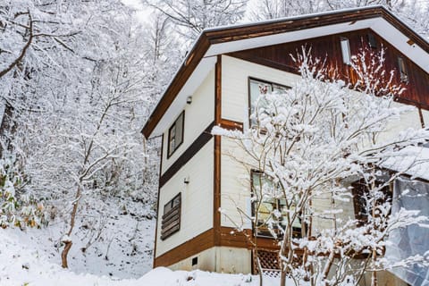 Property building, Winter
