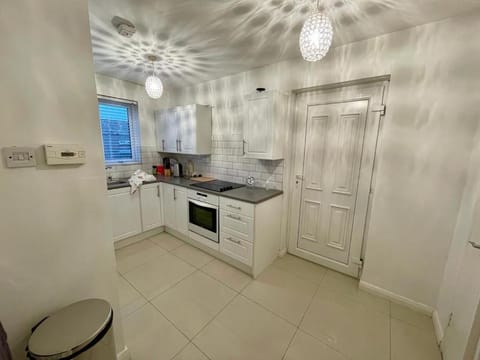 Bishop's Gate Apartment Apartment in Londonderry