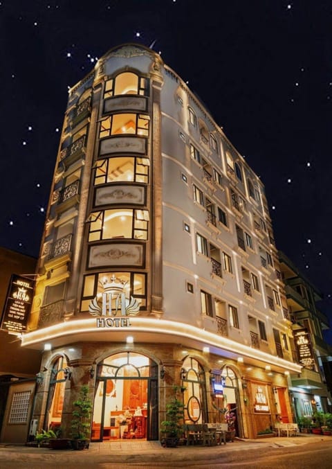 Property building, Night