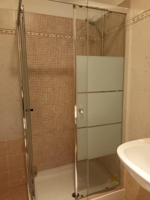 Grazioso trilocale con ampia terrazza Apartment in Chiesa In Valmalenco