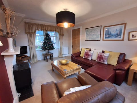 Andreu Cottage House in Scotland