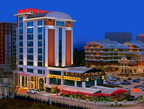 Property building, Nearby landmark, Neighbourhood, Other