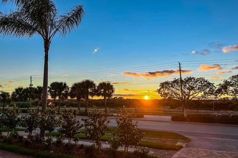 Coastal Bliss House in Juno Beach