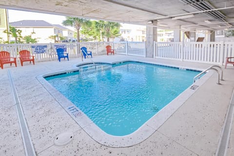 Coconut Grove 203 Apartment in North Myrtle Beach