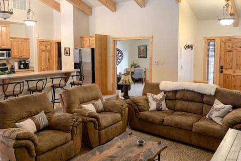 Sunset Cabin Cabin in McCall