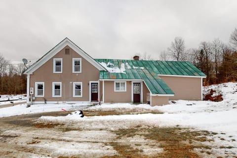 Mount Holly Ski House House in Mount Holly