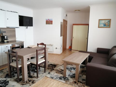 GRAND MONASTERY Apartment ``WHITE TALE`` Apartment in Decentralized Administration of Macedonia and Thrace