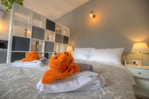 First floor studio apartment seconds from Balluta Bay IPAP1-1 Apartment in Sliema