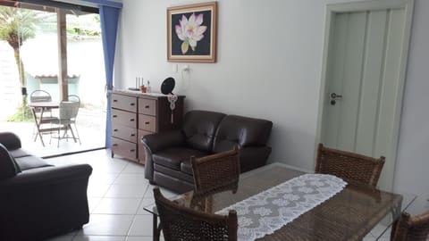 Casa de Veraneio House in State of Rio de Janeiro