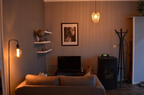 Chez Henri Apartment in Wallonia, Belgium