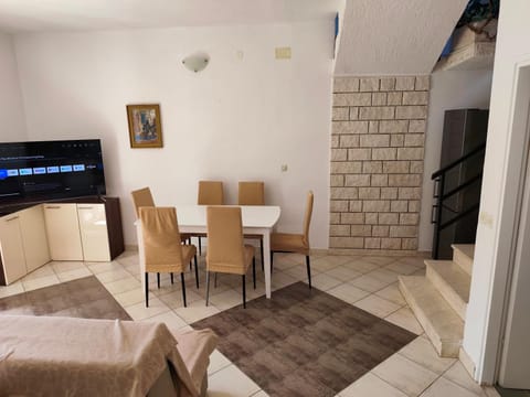 Villa Radic Apartment in Šibenik-Knin County, Croatia