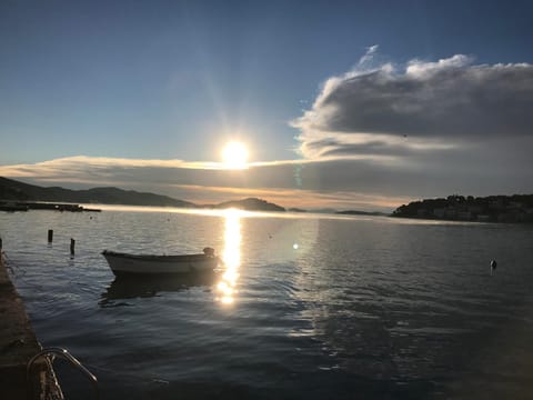 Ivančica Apartments Apartment in Tisno