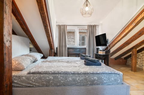 Centrum Topaz apartmani Apartment in Split