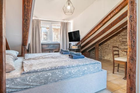 Centrum Topaz apartmani Apartment in Split