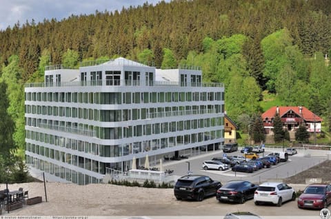 Property building, Day, Natural landscape, Parking