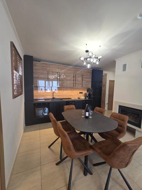 Top of the Mountain Гранд Манастира частни Апартаменти Apartment in Decentralized Administration of Macedonia and Thrace