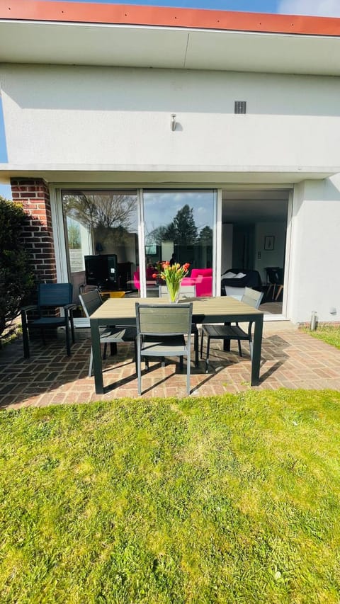 Patio, Garden, Balcony/Terrace