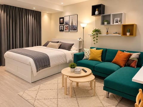 Bed, Living room, Bedroom