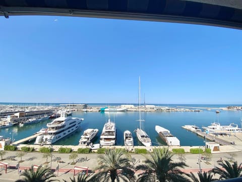 Day, Natural landscape, Lake view, Sea view
