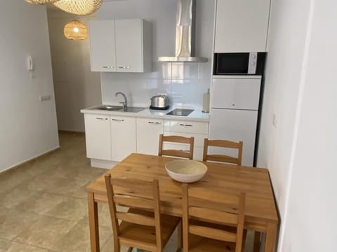 Vivienda vacacional sur de europa b 1 4 Apartment in El Hierro