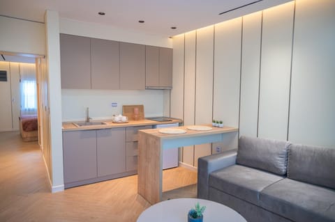 Kitchen or kitchenette, Living room