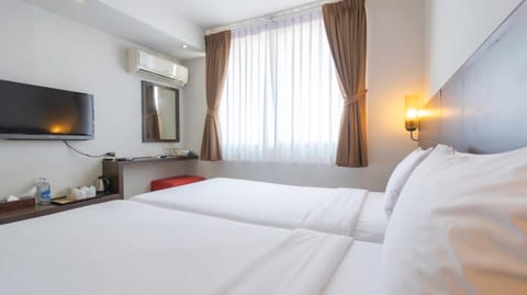 TV and multimedia, Bedroom, air conditioner