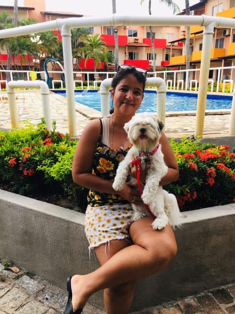 Pets, Swimming pool, Family