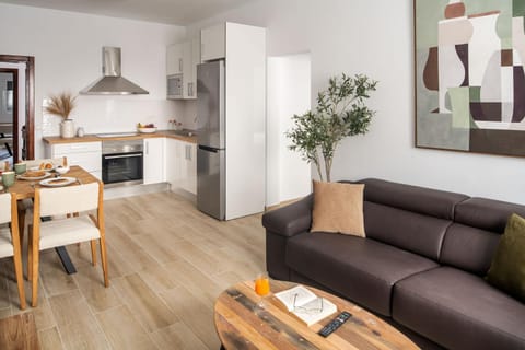 Kitchen or kitchenette, Living room, Dining area