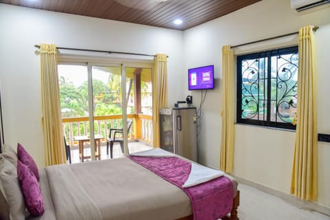Bed, TV and multimedia, Balcony/Terrace, Bedroom, air conditioner