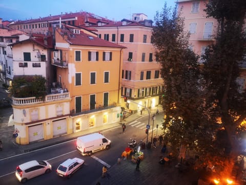 Neighbourhood, City view, Street view