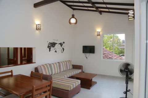 Living room, Lounge or bar